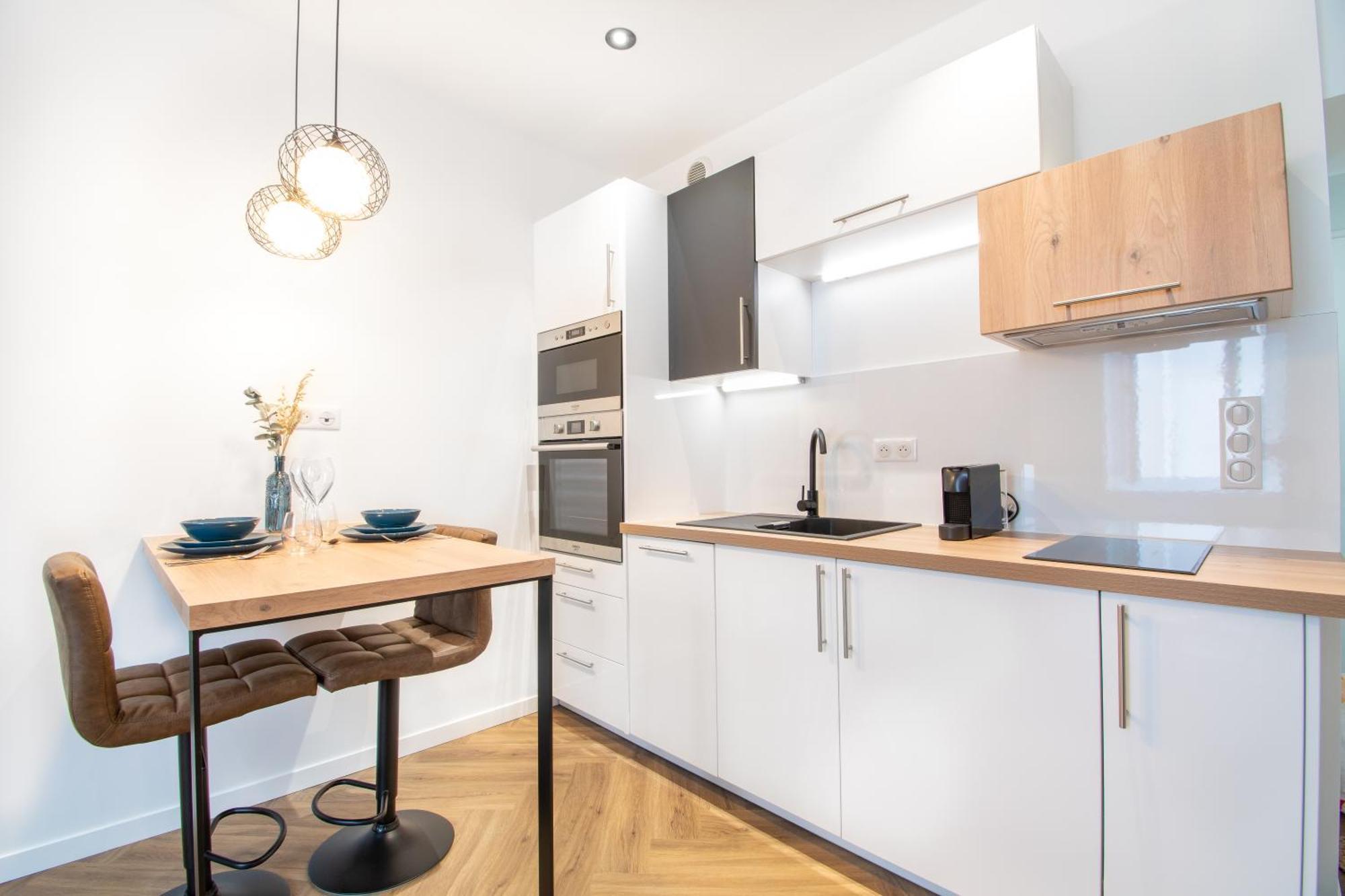 L'Appartement Des Ducs Avec Baignoire Double น็องต์ ภายนอก รูปภาพ